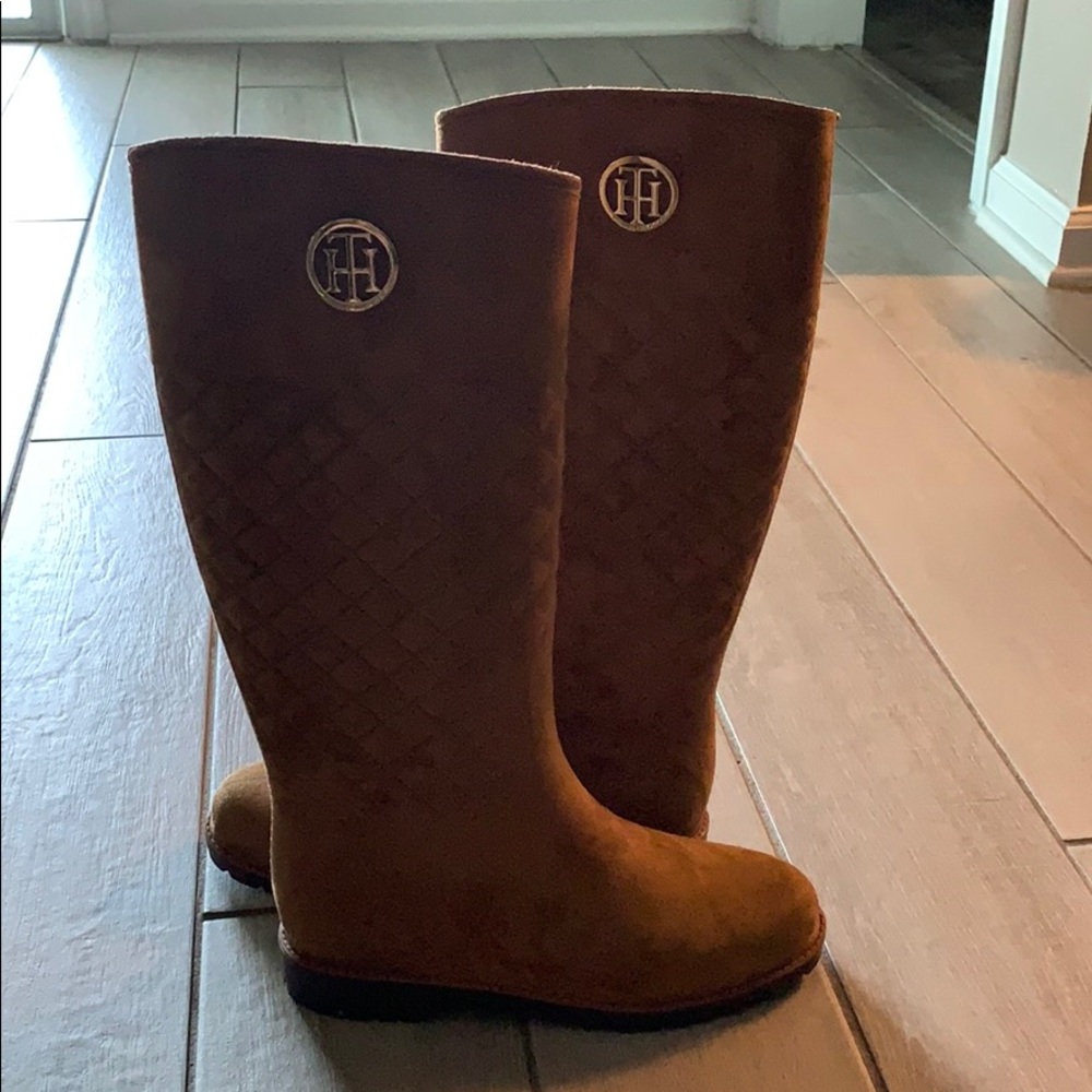 Tommy Hilfiger Boots - Picture 3 of 4